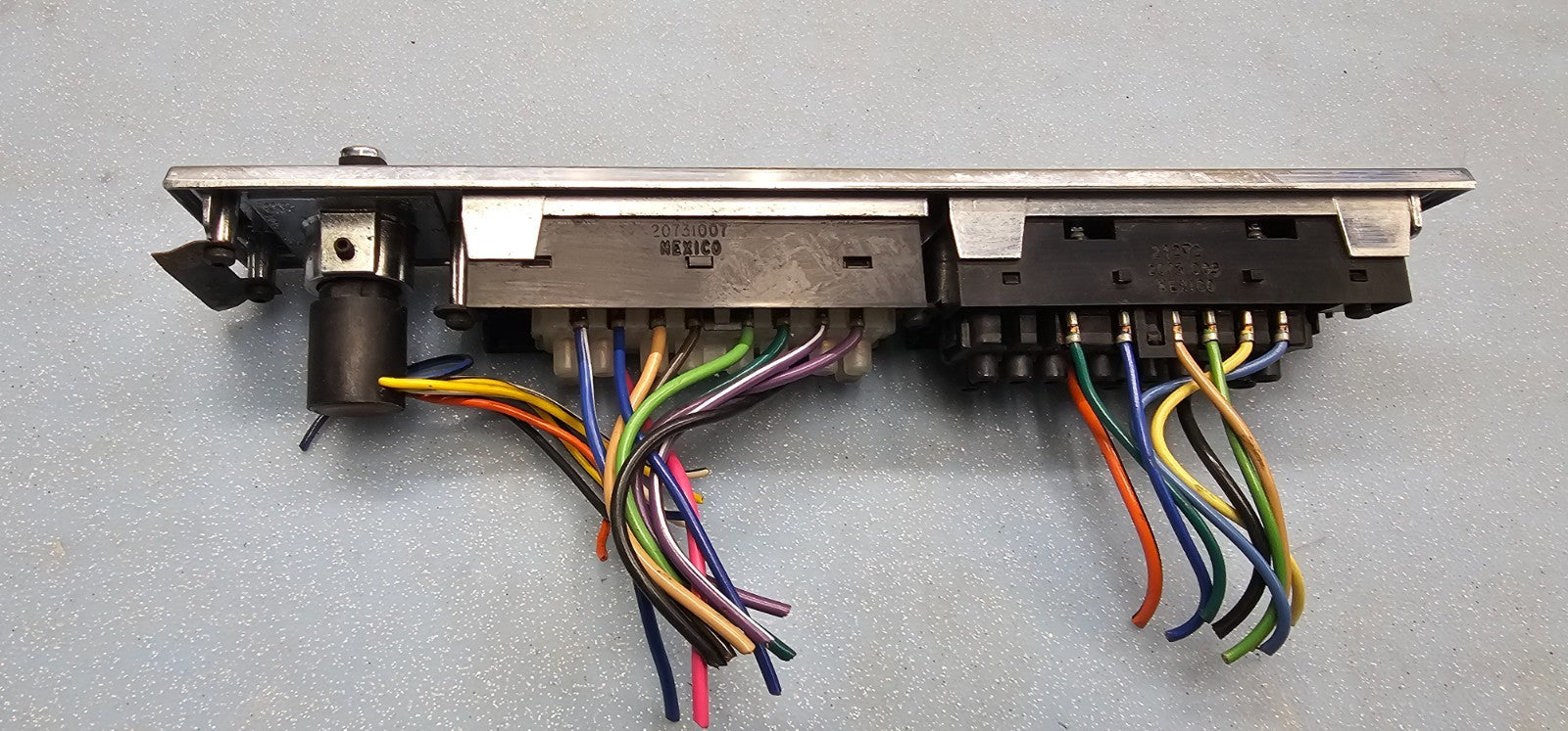 🔥85-93 Deville Lesabre Front Left Driver Side Door Master Window Switch Black