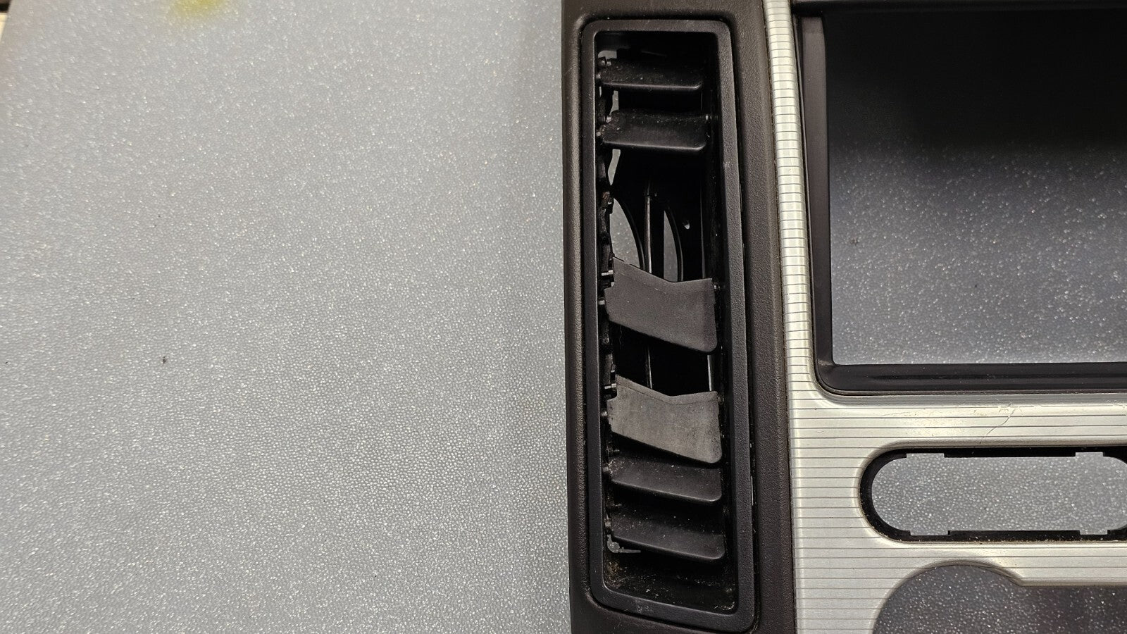 🔥07-10 Edge Center Dash FM Radio Display Bezel Trim Panel Climate Black/Silver