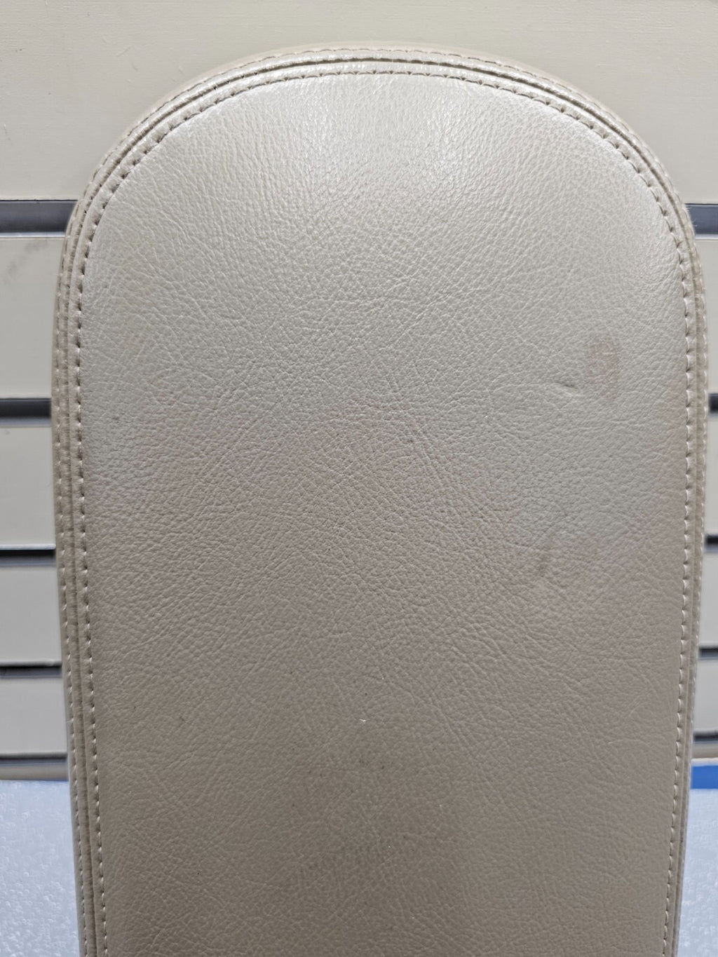 🔥05-07 FORD FREESTYLE 500 MONTEGO CENTER CONSOLE COVER LID ARMREST LEATHER TAN