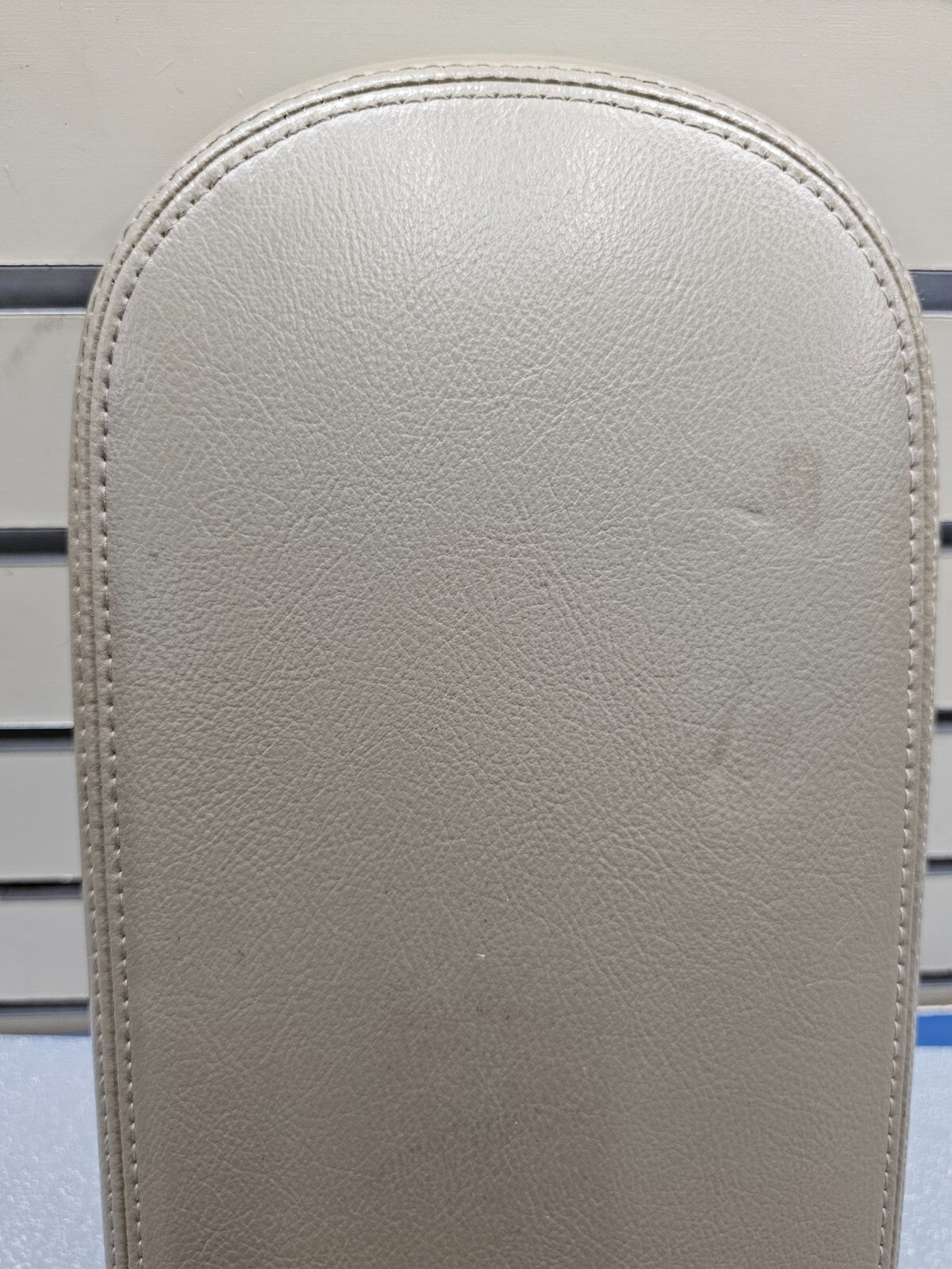 🔥05-07 FORD FREESTYLE 500 MONTEGO CENTER CONSOLE COVER LID ARMREST LEATHER TAN