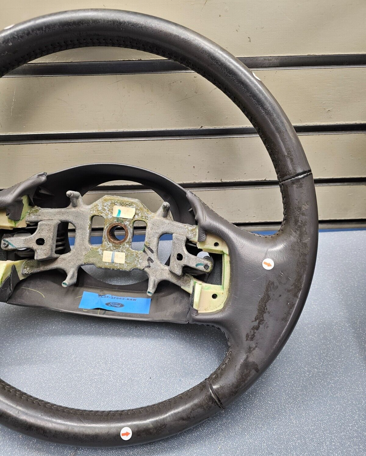 🔥1997-2003 Ford F-150 F-250 EXPEDITION Leather Steering Wheel Cruise Black OEM