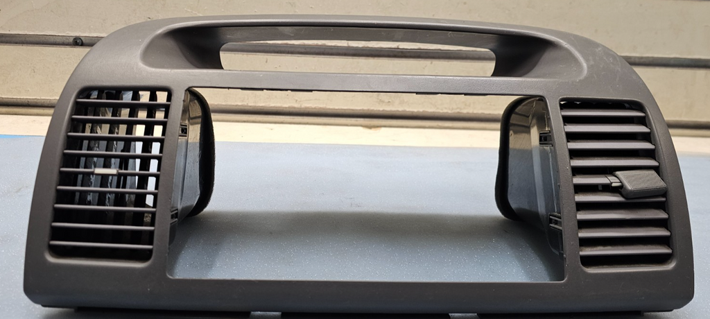 🔥02-06 Toyota CAMRY Dash RADIO BEZEL Center Air Vents CLOCK Trim GRAY B25