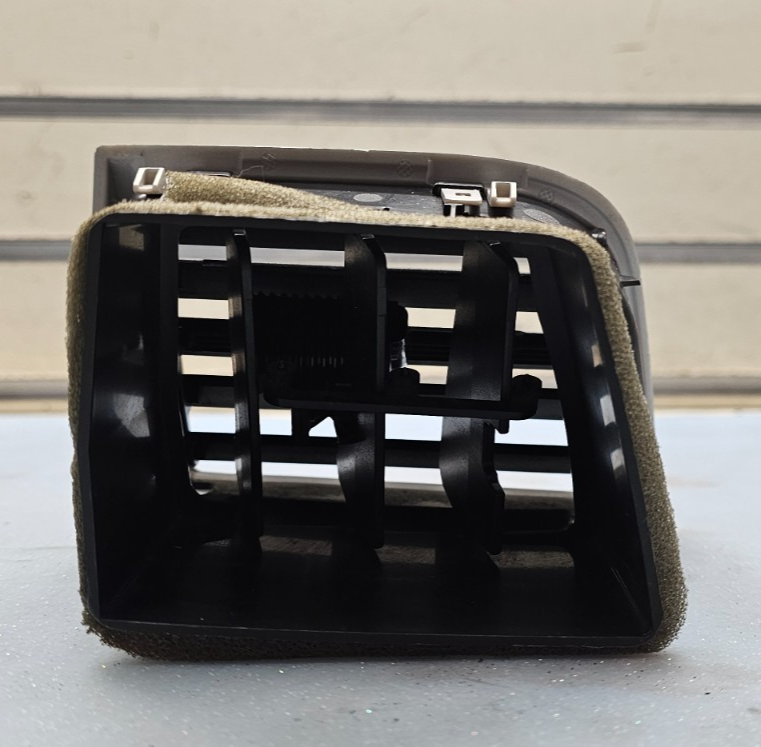 🔥13-20 FORD FUSION RIGHT PASSENGER DASH AC A/C HVAC AIR VENT SILVER OEM