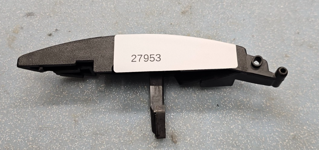95-06 Silverado Sierra C/K 1500 2500 Center Console Jump Seat Lid Latch Assembly