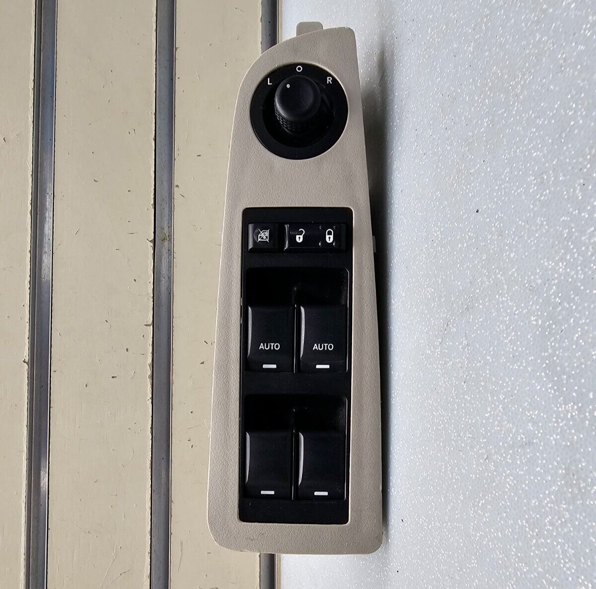 🔥07-14 Chrysler 200 patriot Dakota Left Driver Master Window Switch Light Tan