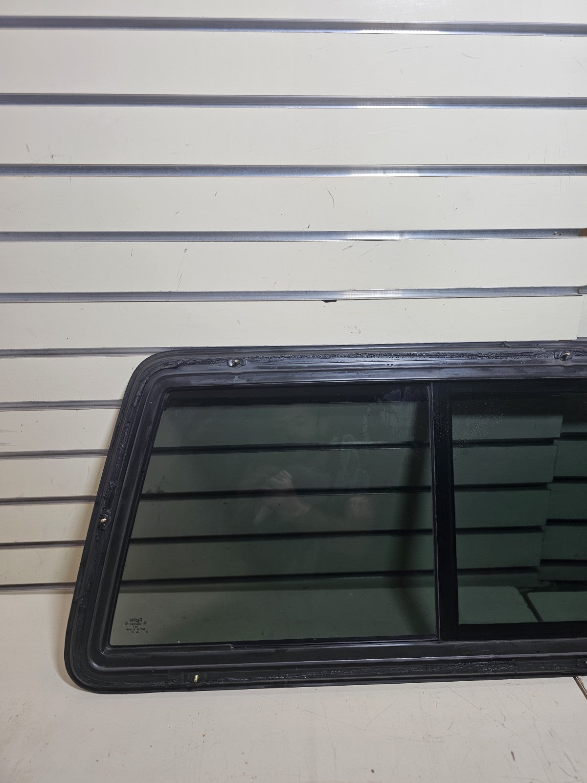 🔥98-11 FORD RANGER REAR SLIDING WINDOW BACK GLASS CENTER SLIDER TINTED ASSEMBLY