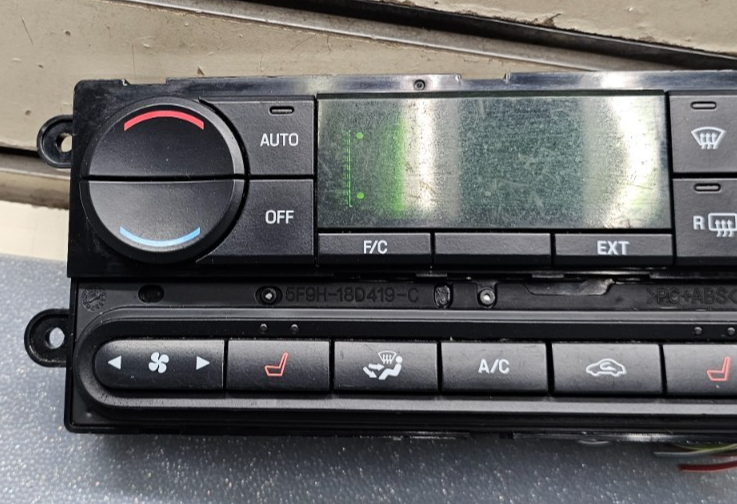 🔥07-10 Edge Dash Center A/C Heater Control Temperature Climate Control Unit