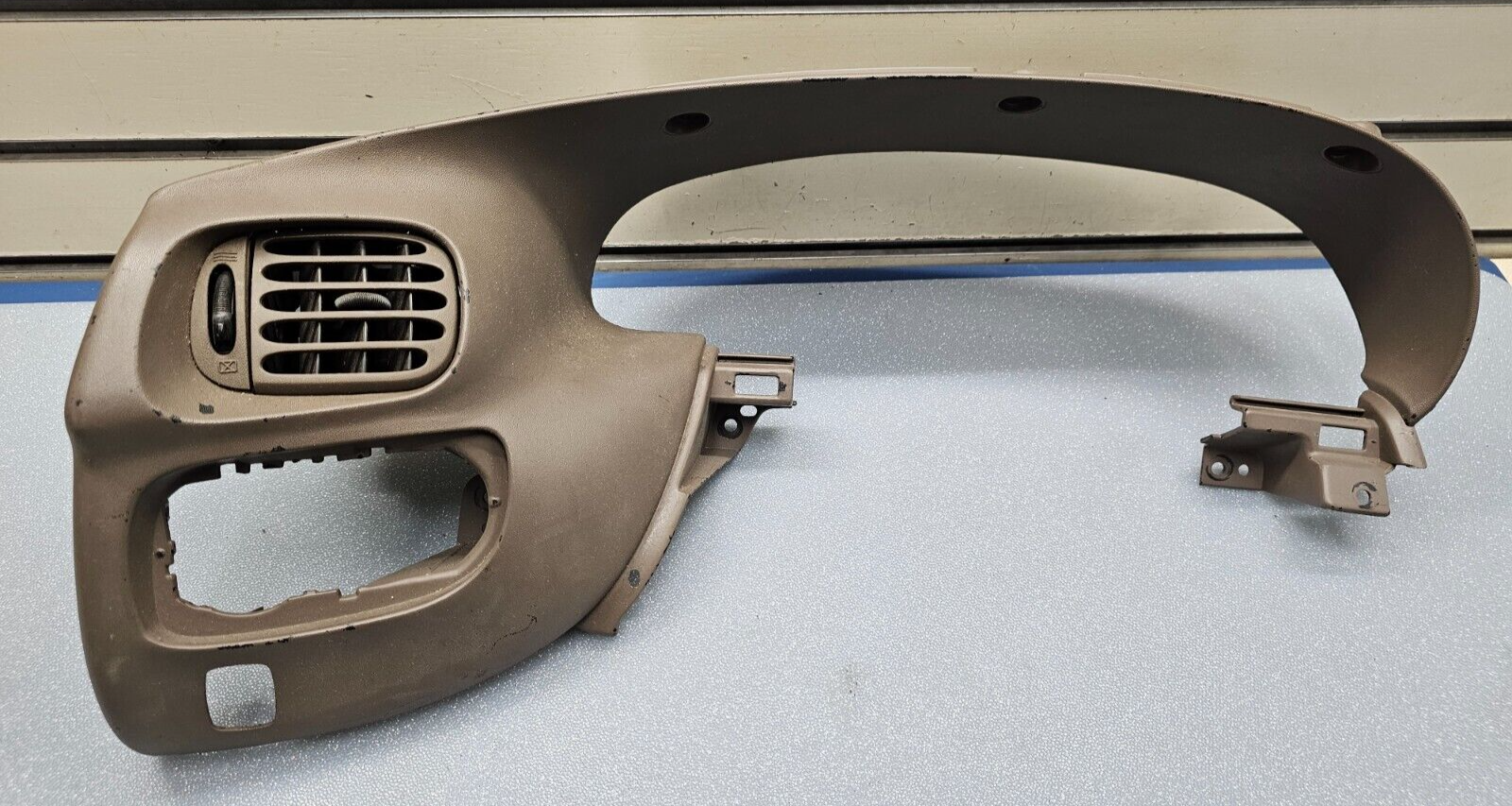 🔥97-03 Ford F150 Dash Speedometer Instrument CLUSTER Bezel Trim Panel TAN C13
