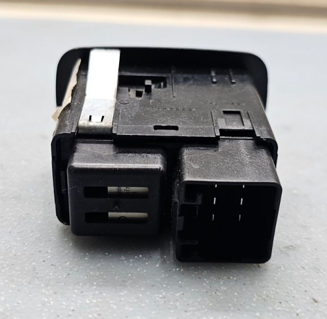 🔥12-20 GRAND CARAVAN TOWN COUNTRY REAR LEFT DRIVER QUARTER WINDOW SWITCH BLACK