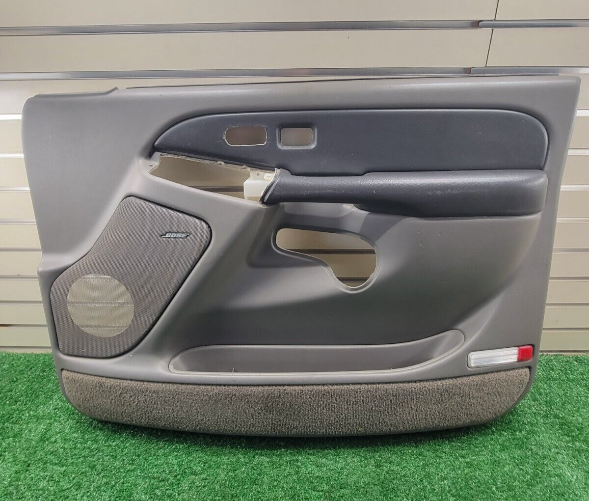 🔥03-06 Chevy Silverado SIERRA Door Panel Front RIGHT PASSENGER side gray D5