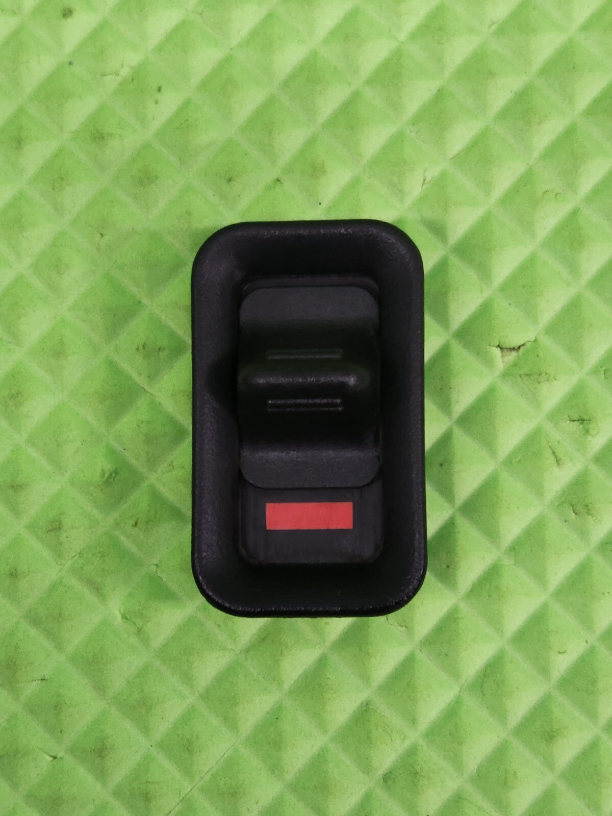 04-07 GMC Chevy Cadillac Lever Front Side Door Lock OEM BLACK