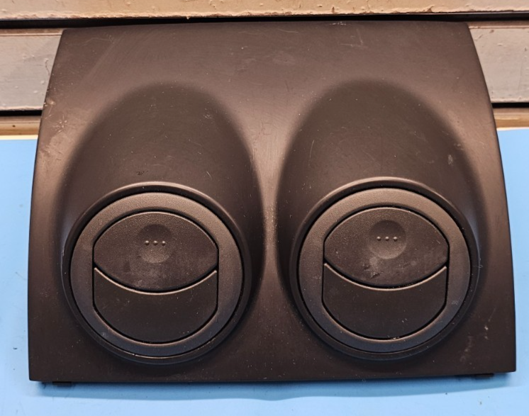 🔥09-11 AVEO Center Dash Air Vent Heater Conditioning Trim Bezel Panel Black OEM