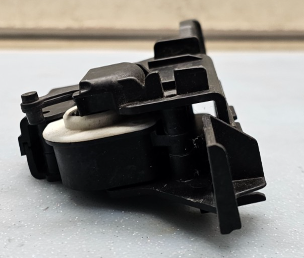 🔥13-18 Dodge Ram 1500 Active Radiator Grille Shutter Actuator Motor OEM