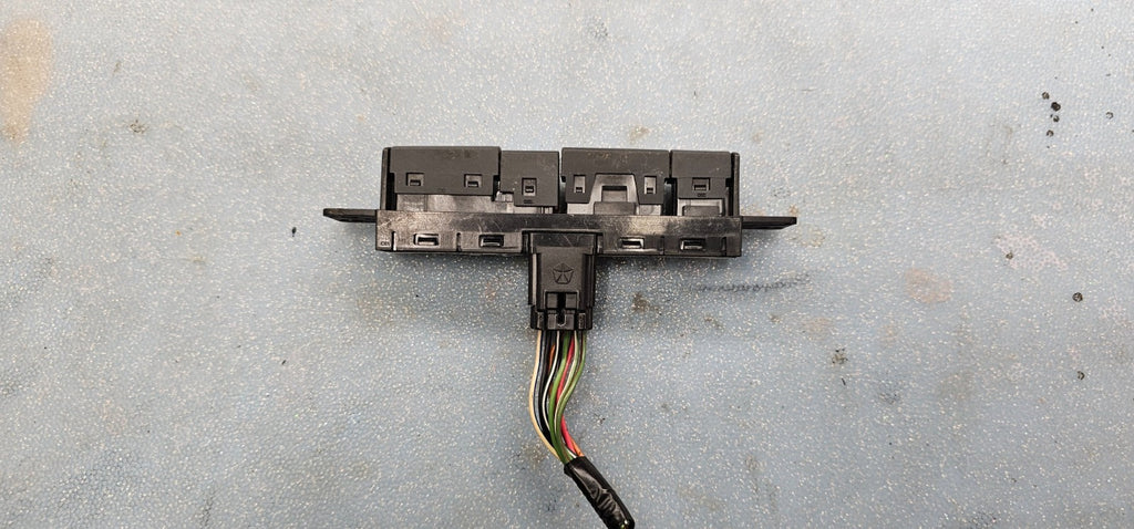 12-20 Caravan Town Country Hazard Dash Hazard Warning Light Lamp Control Switch
