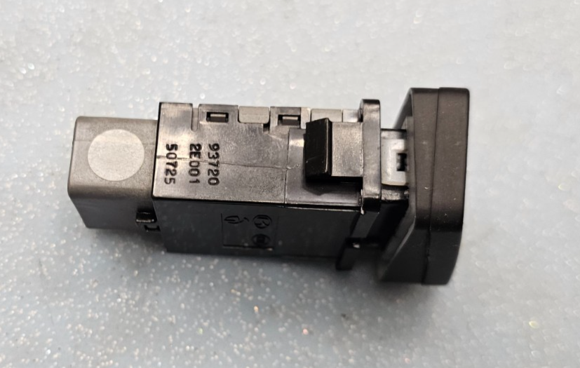 🔥05-09 Hyundai Tucson Fog Lamp Light Windshield Toggle Switch Assembly Black