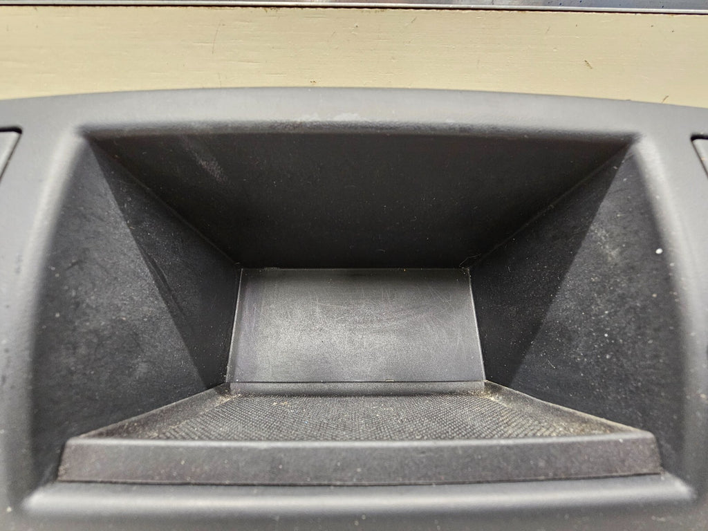 99-04 GRAND CHEROKEE Dash Bezel Lower ASHTRAY Coin Tray BLACK