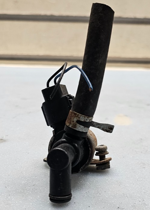 🔥1999-2002 Toyota Corolla Valve Vacuum Switch OEM