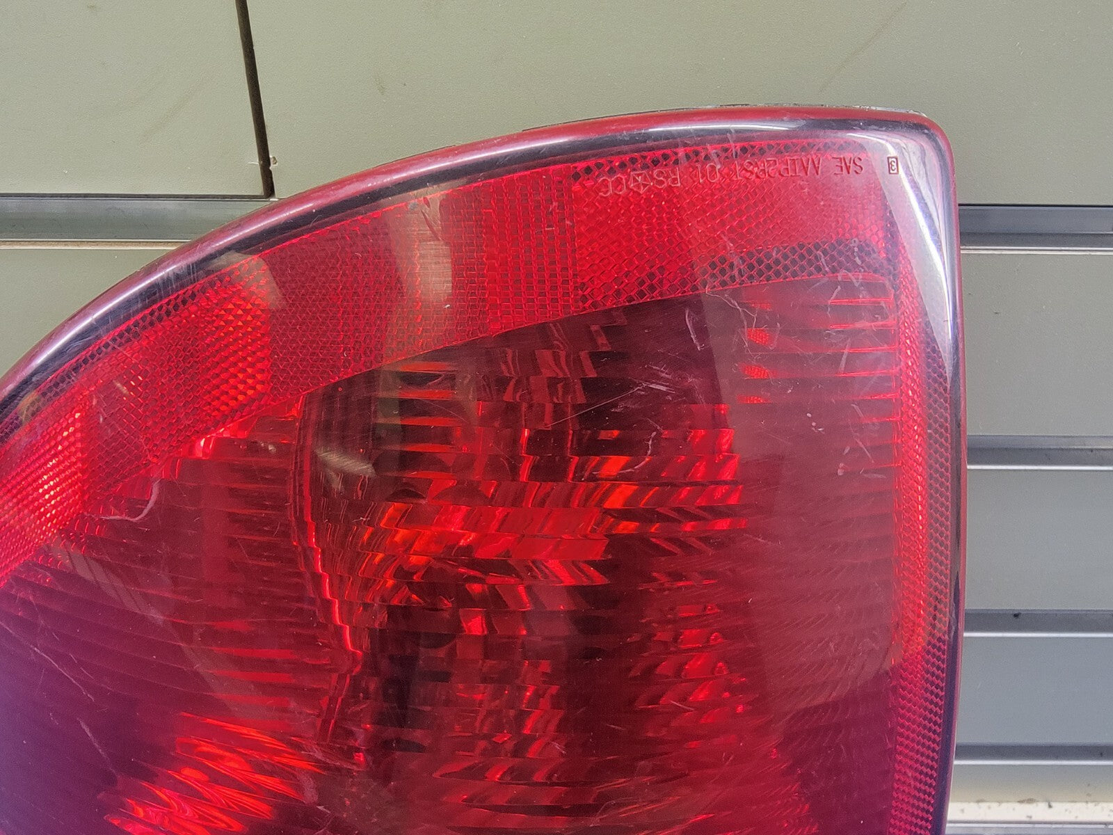 🔥2004-2007 Dodge Caravan RIGHT Tail Light Fits  OEM