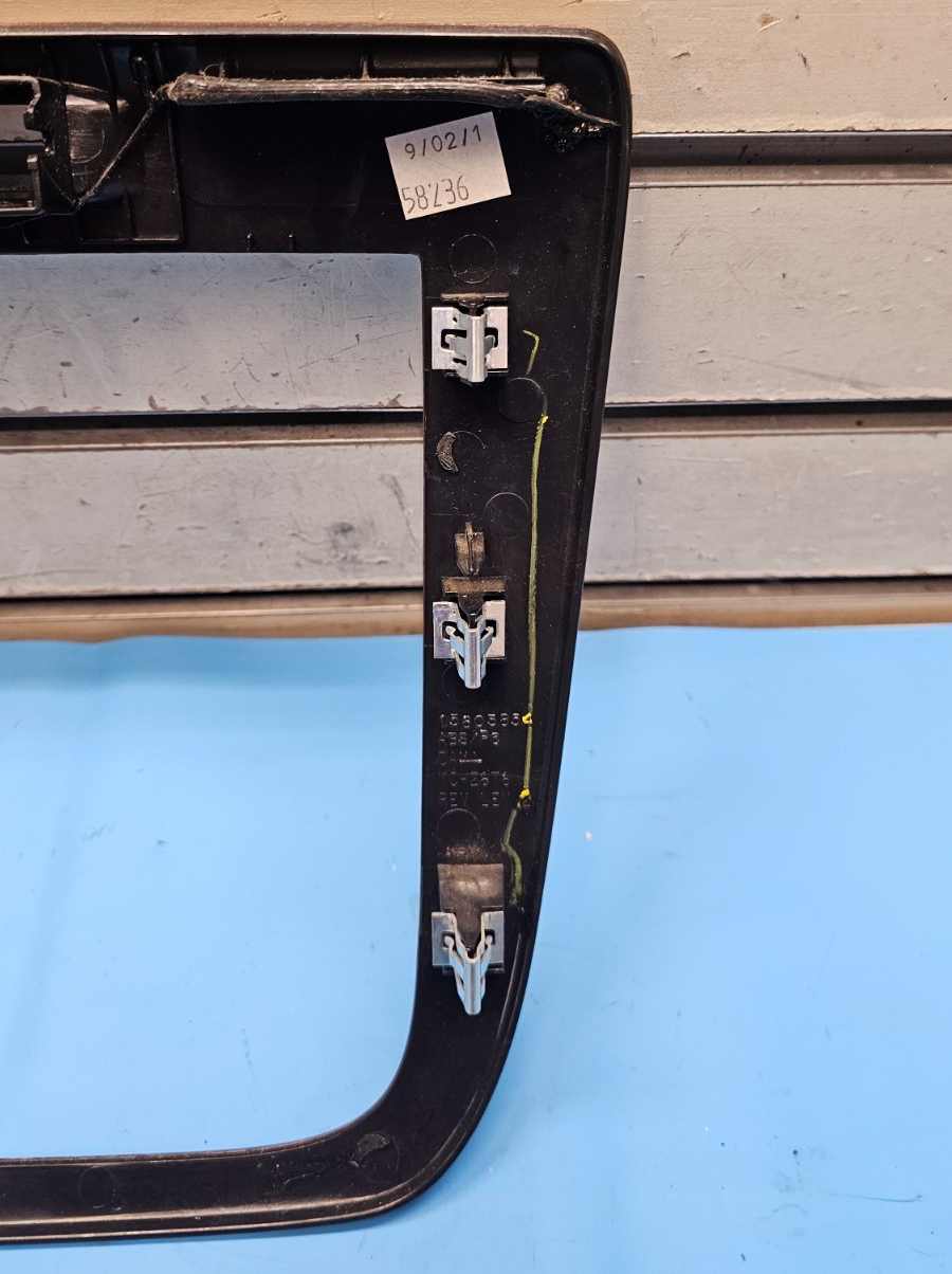 🔥06-13 Impala Center Dash AM FM Radio Stereo Trim Panel Bezel Woodgrain OEM