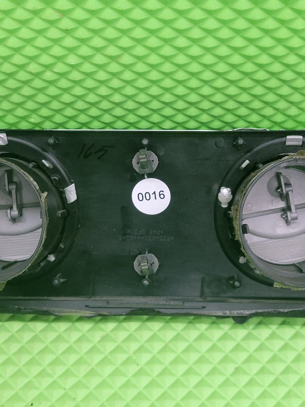 🔥2005-2009 FORD MUSTANG OEM CENTER DASH AIR VENT TRIM BEZEL SILVER OEM