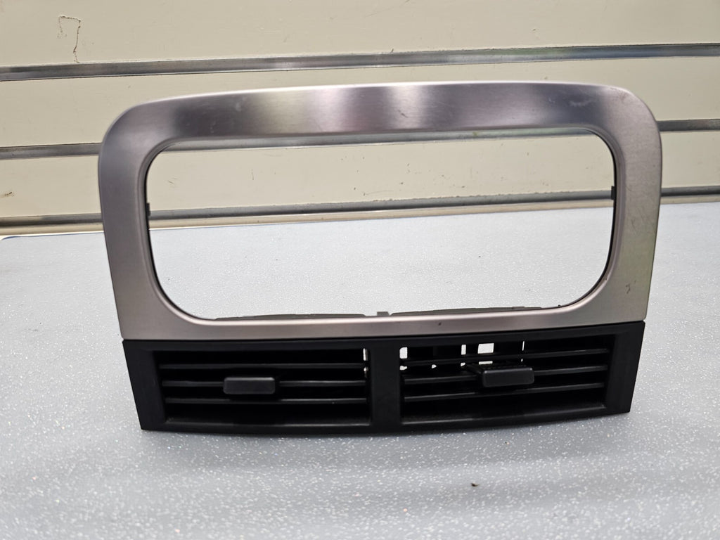 🔥99-04 Jeep Grand Cherokee Center Dash RADIO Bezel A/C Air Vent Trim SILVER