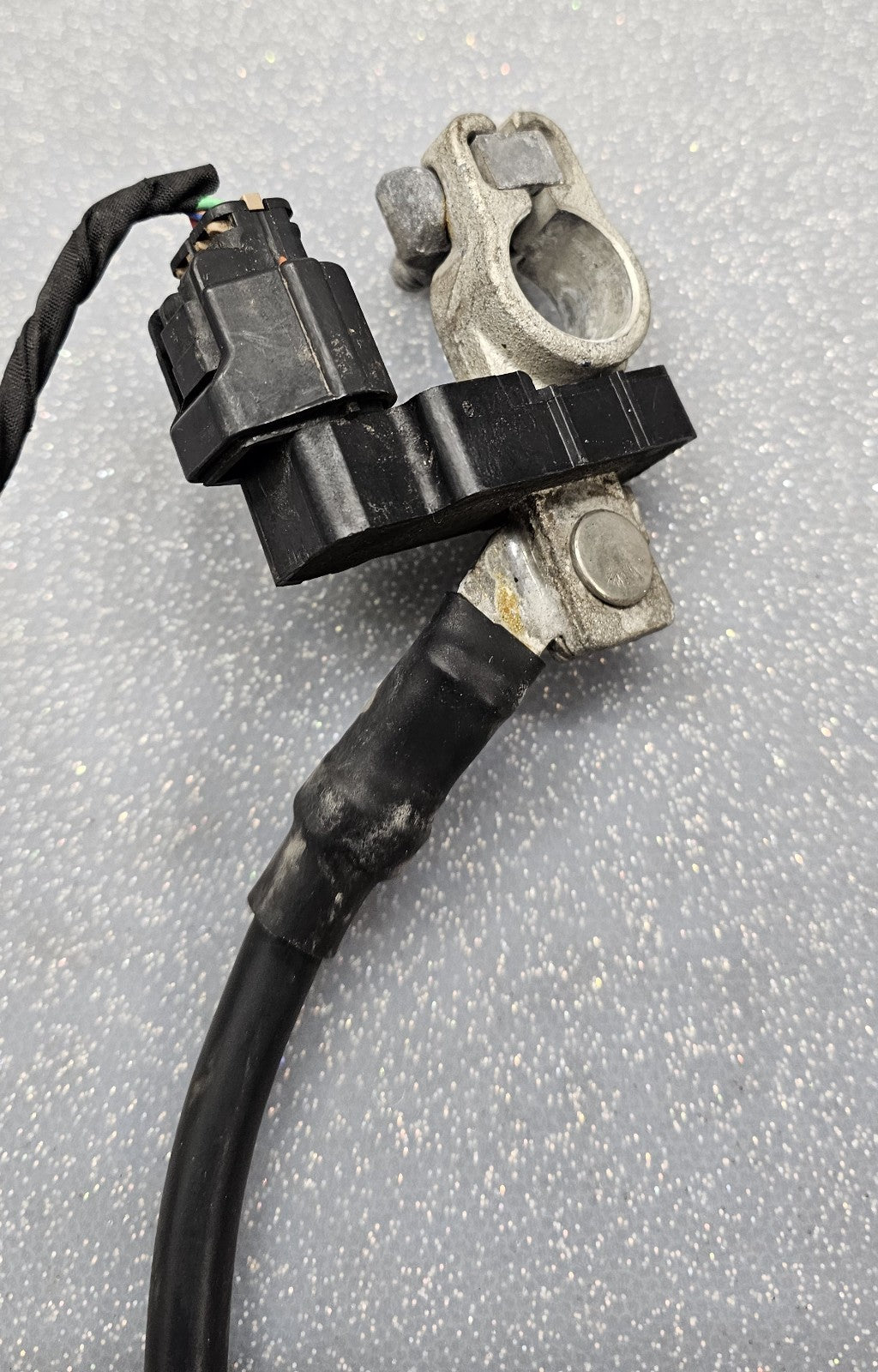 🔥11-17 Hyundai Elantra Negative Battery Cable Current Sensor Mounting Hardware