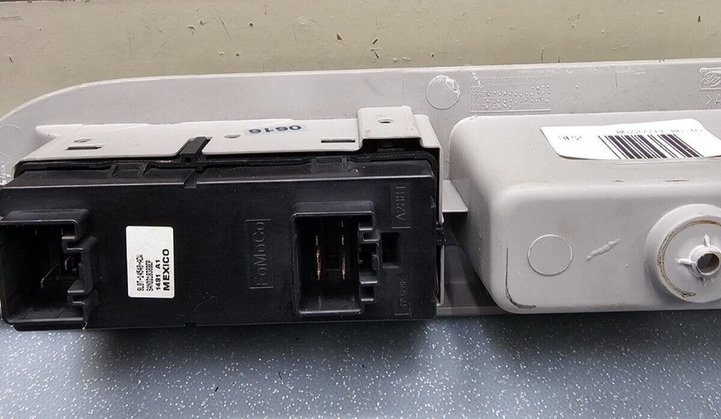 🔥08-12 Escape Focus Left Driver Door Master Power Window Switch Assembly Gray