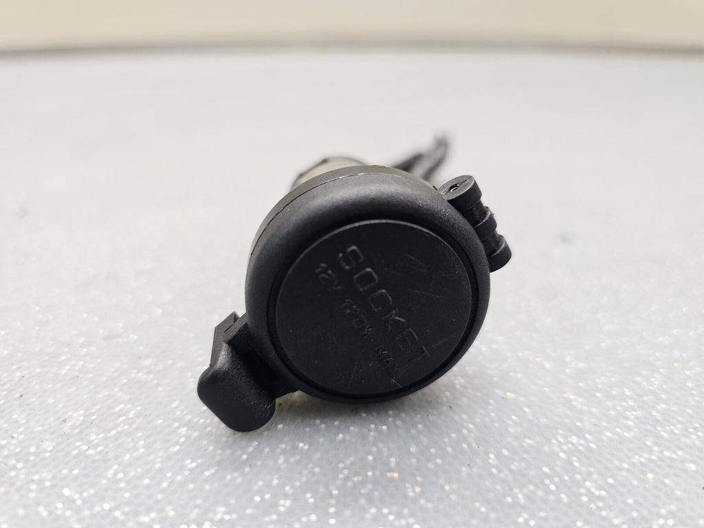 🔥2003-2011 Honda Element OEM Rear 12V Charging Outlet Accessory 120 Watt Socket