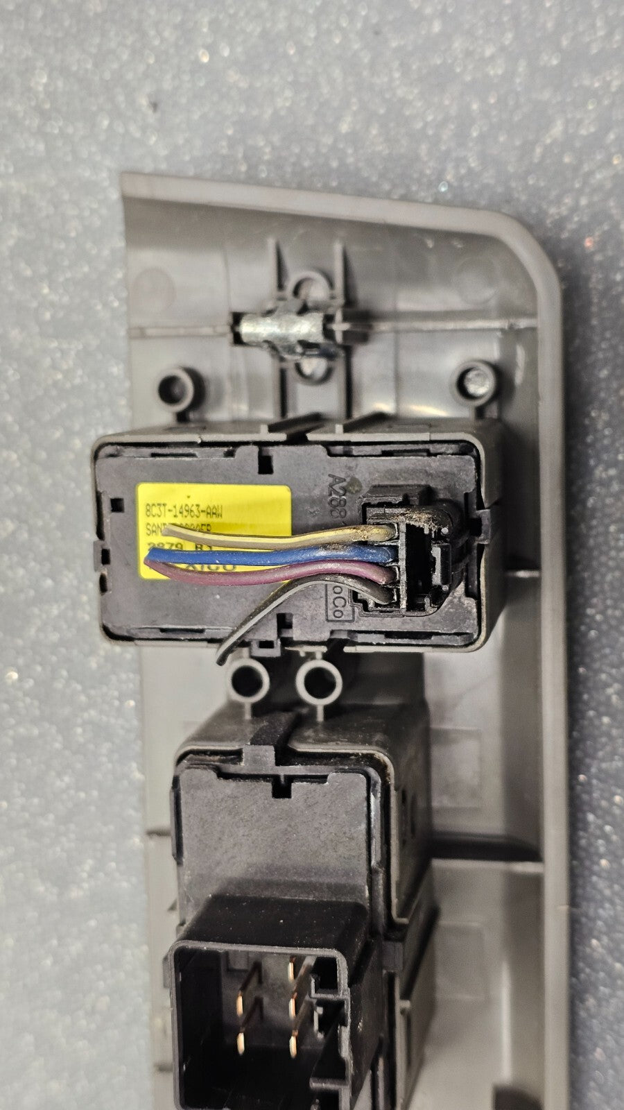 🔥09-14 FORD E150 E250 E350 Right Passenger Front Power Door Window Switch Gray