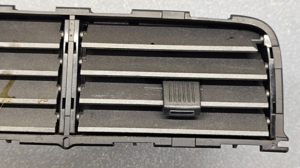🔥07-10 Lincoln MKX Center Dash Right Passenger AC Heater Air Vent Grille Bezel