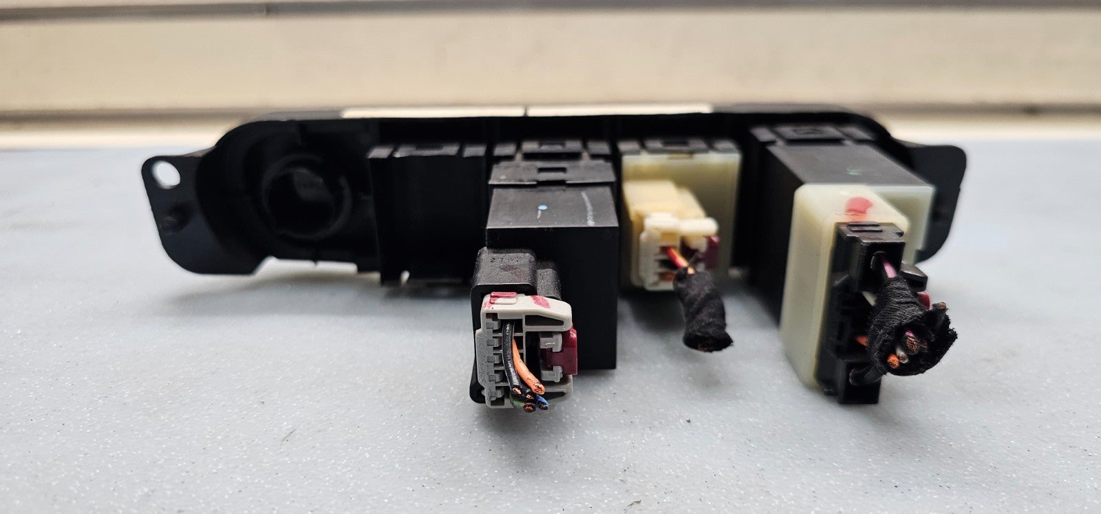 🔥2001-2005 CHRYSLER PT CRUISER REAR DEFROST DEFOG OUTLET SWITCH CONTROL OEM