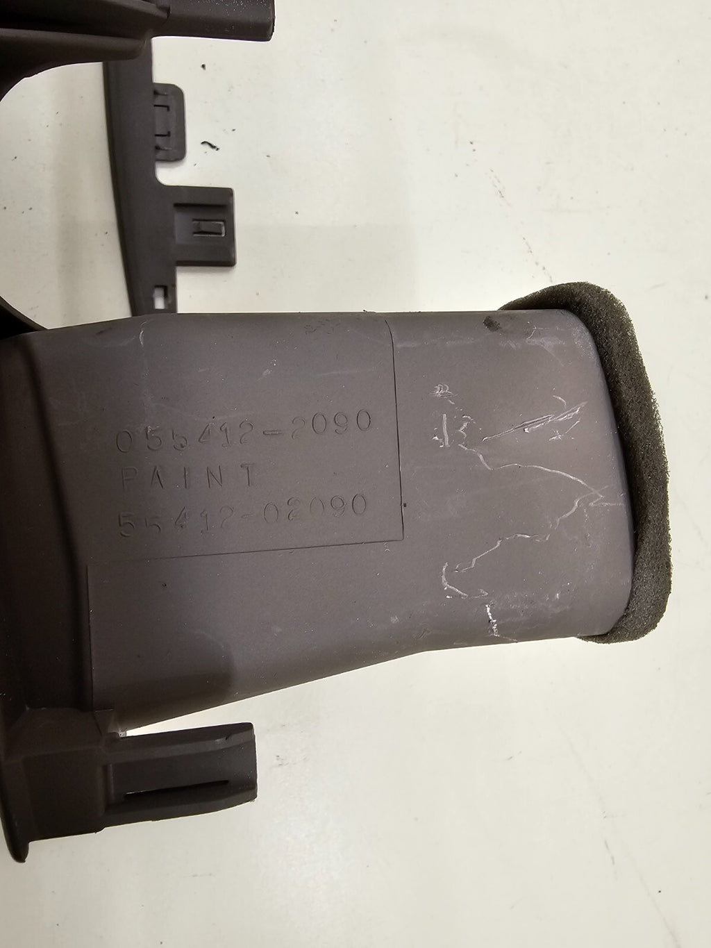 🔥03-08 TOYOTA COROLLA CENTER DASH RADIO SURROUND BEZEL TRIM PANEL OEM TAN B28