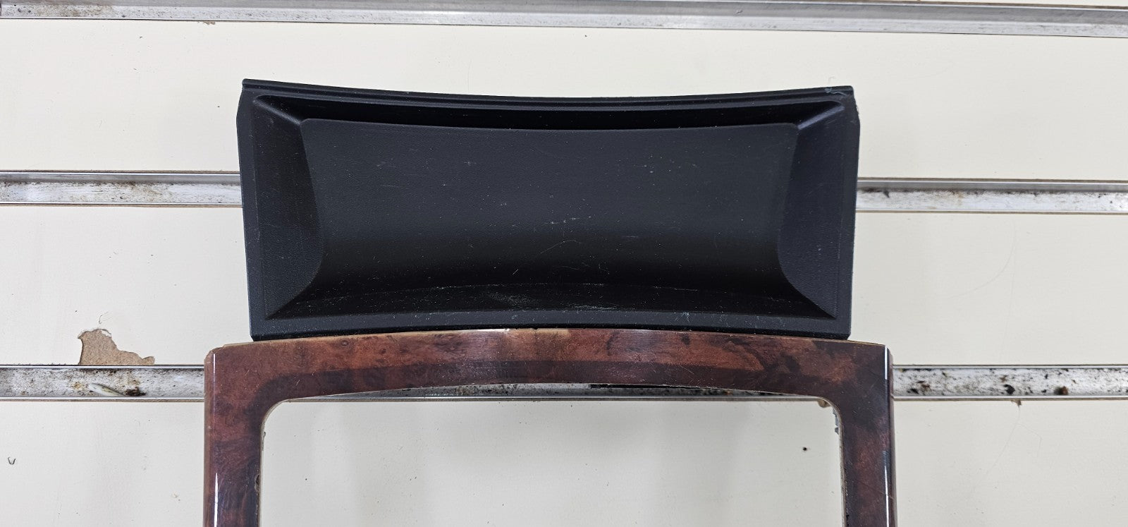 🔥08-09 CHRYSLER 300 CENTER CONSOLE SHIFTER BEZEL CUP HOLDER TRIM ASSEMBLY WOOD