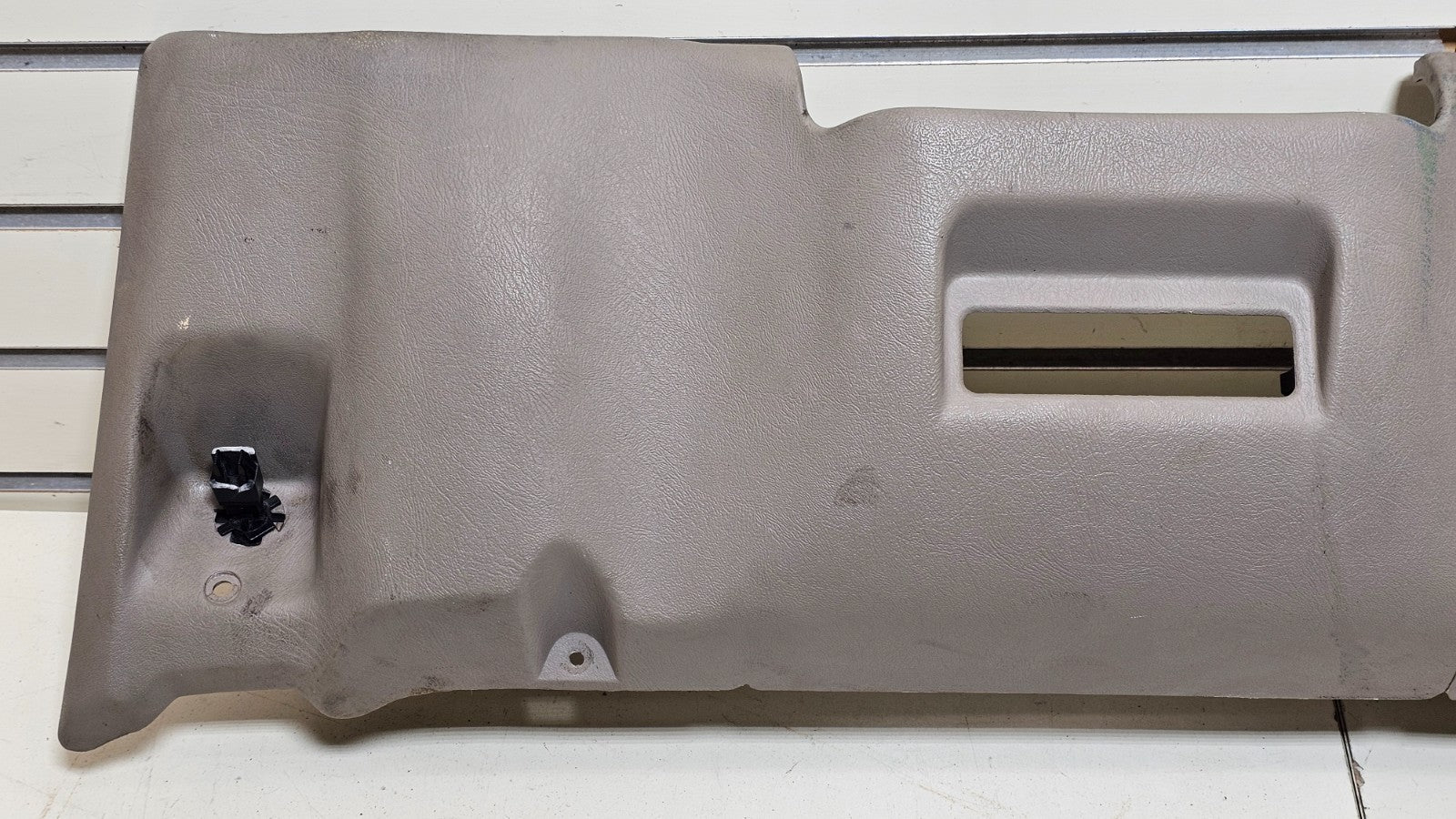 🔥95-99 CHEVY GMC TRUCK CK INSTRUMENT PANEL DASH KNEE BOLSTER PANEL TAN OEM