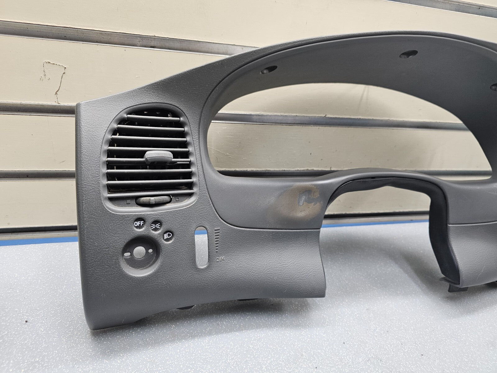 95-06 Ford RANGER EXPLORER Instrument Cluster Dash BEZEL Speedo Trim GRAY C15