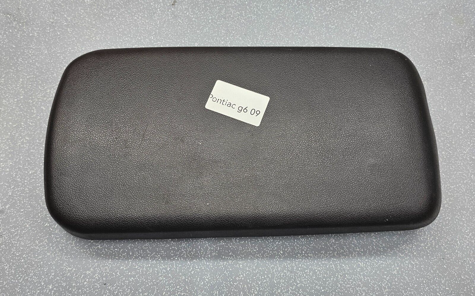 🔥05-10 Pontiac G6 Front Center Console Lid Arm Rest Top Pad Leather Black OEM