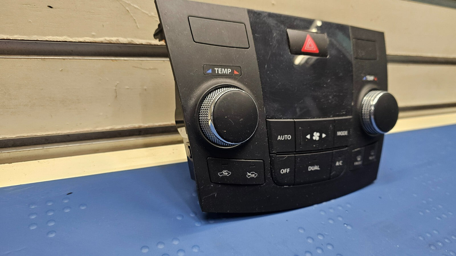 🔥10-13 Suzuki Kizashi Dash HVAC AC A/C Heater Climate Temperature Control Panel