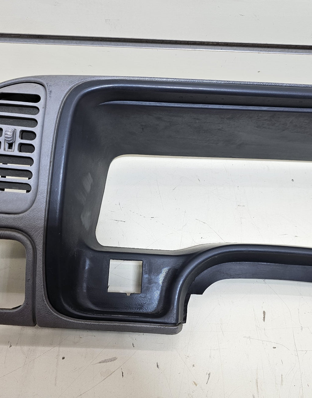 🔥95-99 CHEVY GMC TRUCK SILVERADO CK Cluster Gauge Speedo Dash Bezel Gray C3