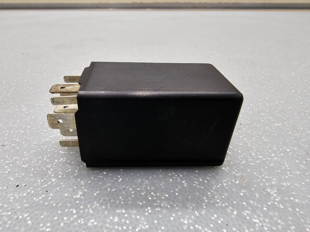 🔥1999-2004 Jeep Grand Cherokee Turn Signal Flasher Relay Module Assembly