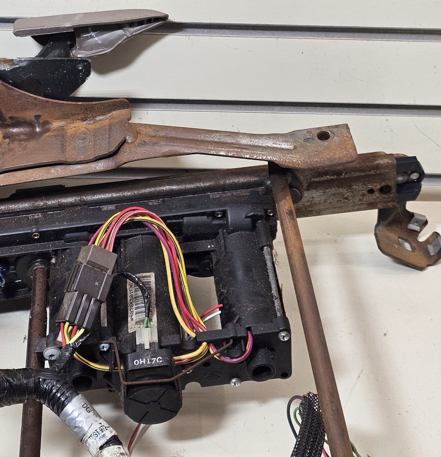 🔥00-07 Ford Taurus 02-05 Mercury Sable Left Driver Powered Seat Track Assembly