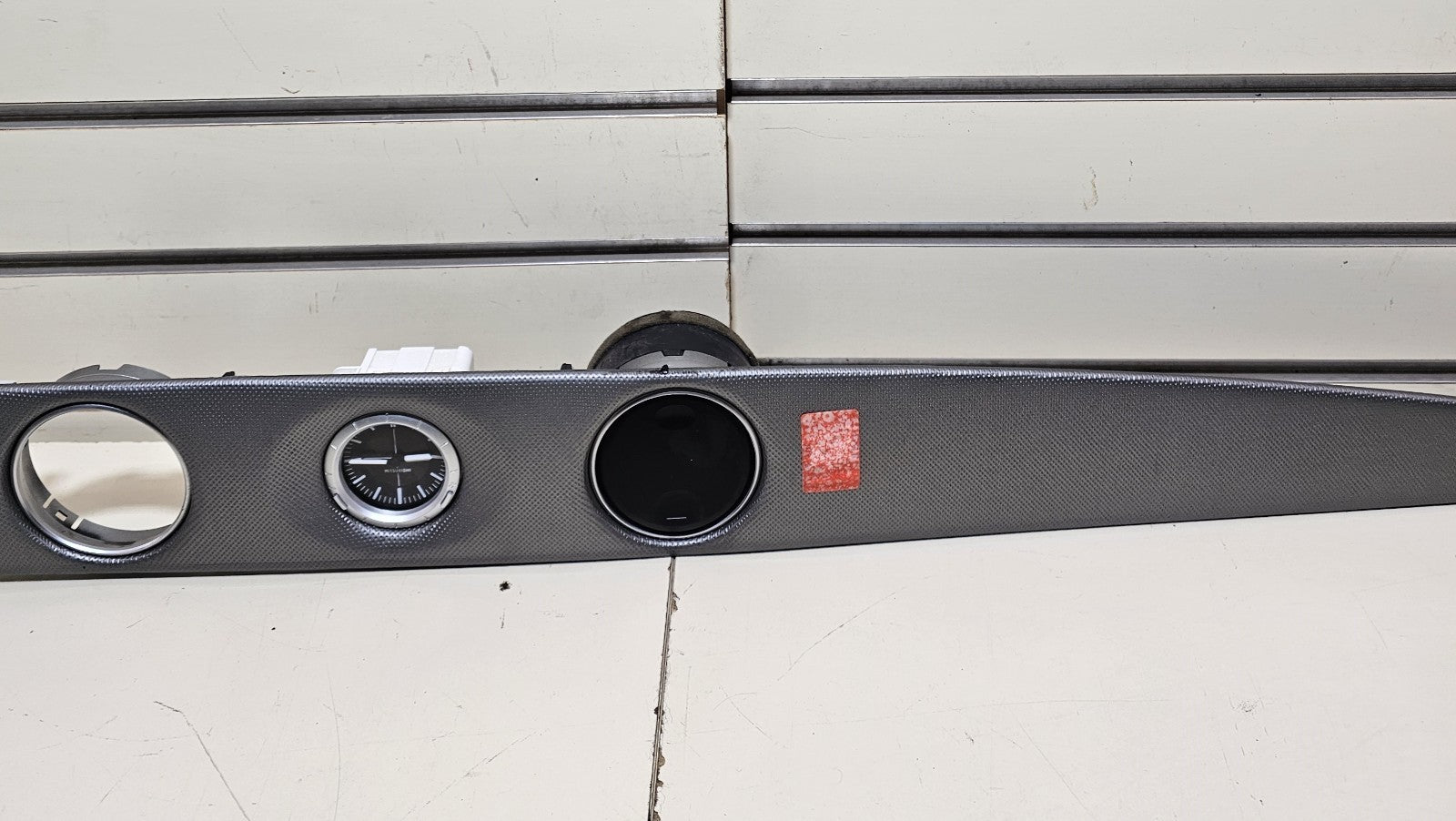 🔥03-06 OUTLANDER CARBON FIBER UPPER DASH VENT CLOCK BEZEL TRIM PANEL SILVER