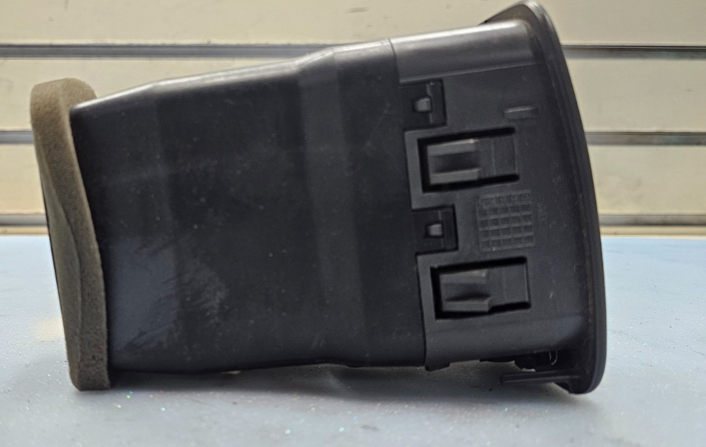 🔥99-06 Silverado Sierra Right Passenger Dash A/C HVAC AC Heater Air Vent Black