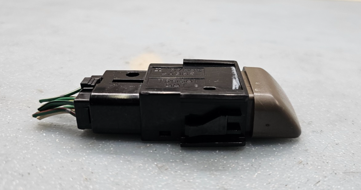 98-02 COROLLA 05-10 AVALON HAZARD EMERGENCY LIGHT SWITCH DRIVER ASSEMBLY DK TAN