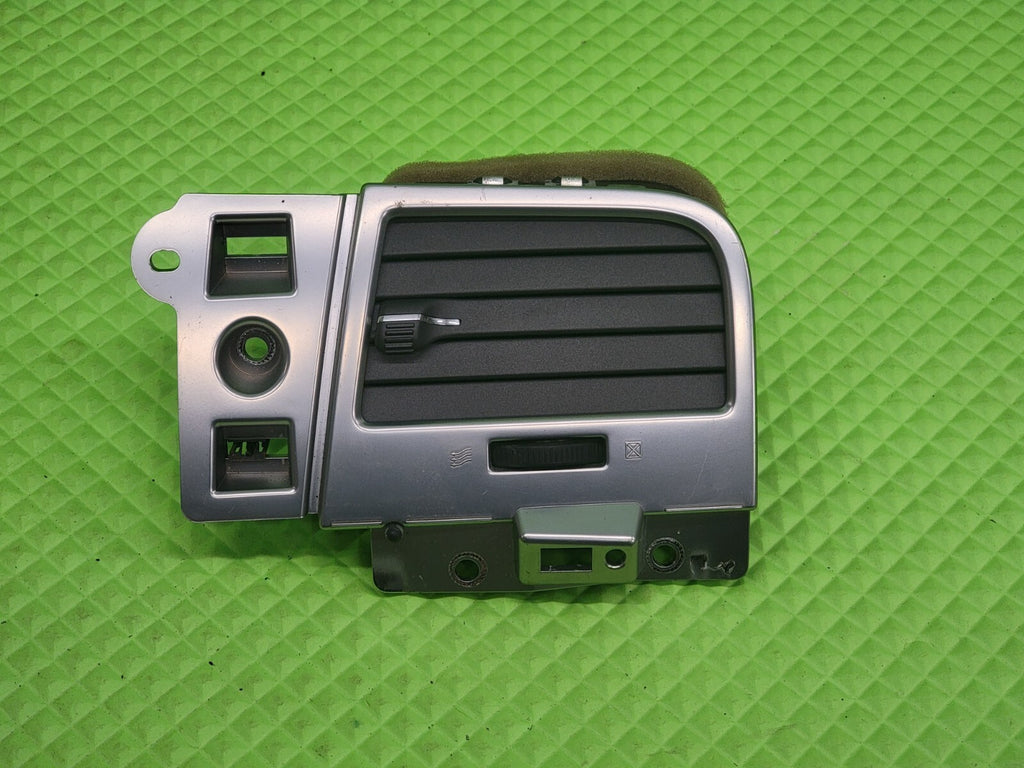 🔥2009-2012 LINCOLN MKS RIGHT PASSENGER SIDE DASH BOARD AIR VENT SILVER VT29