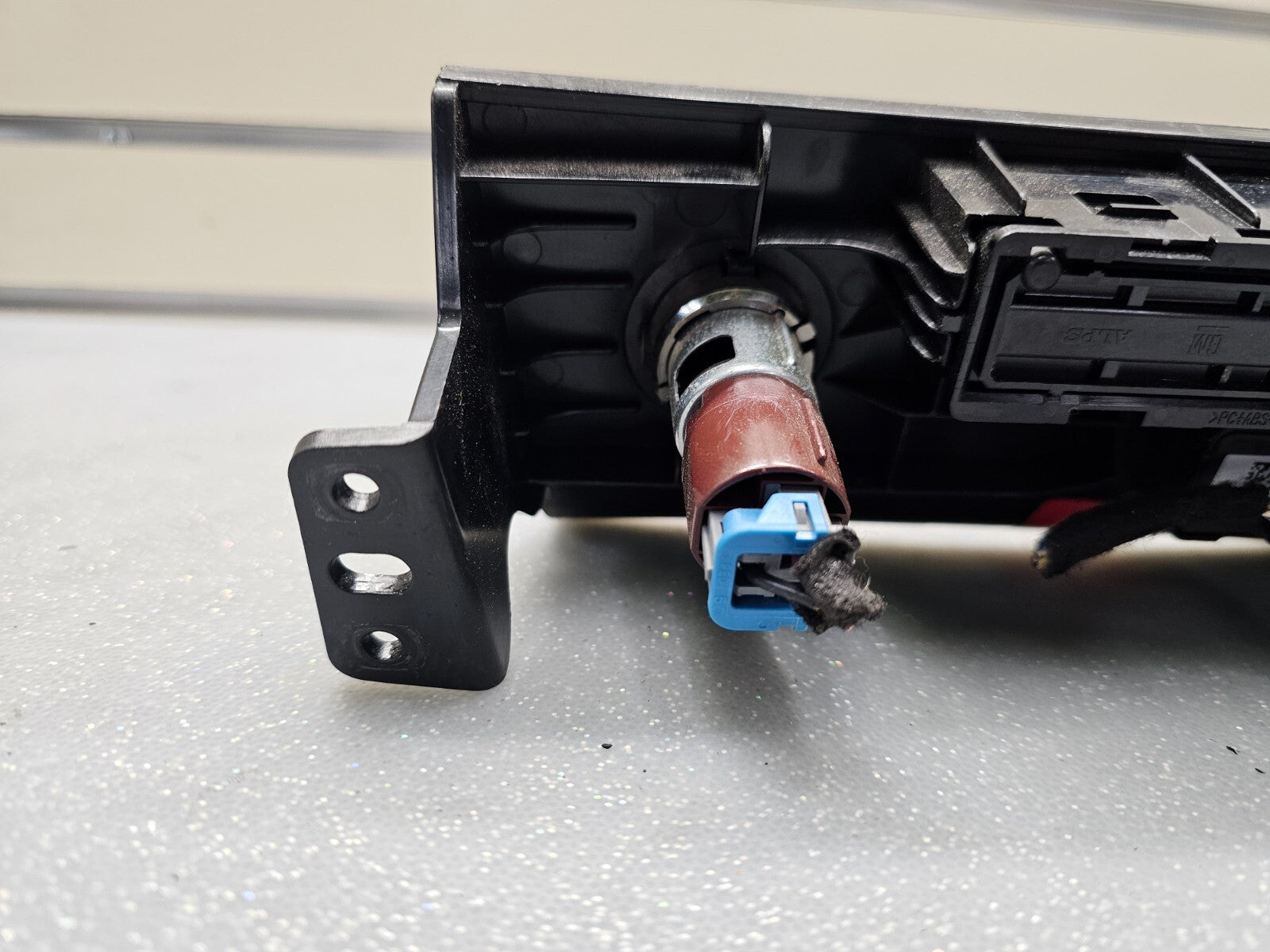 🔥13-16 Malibu Flasher Hazard Emergency Relay Switch Traction Control Switch 