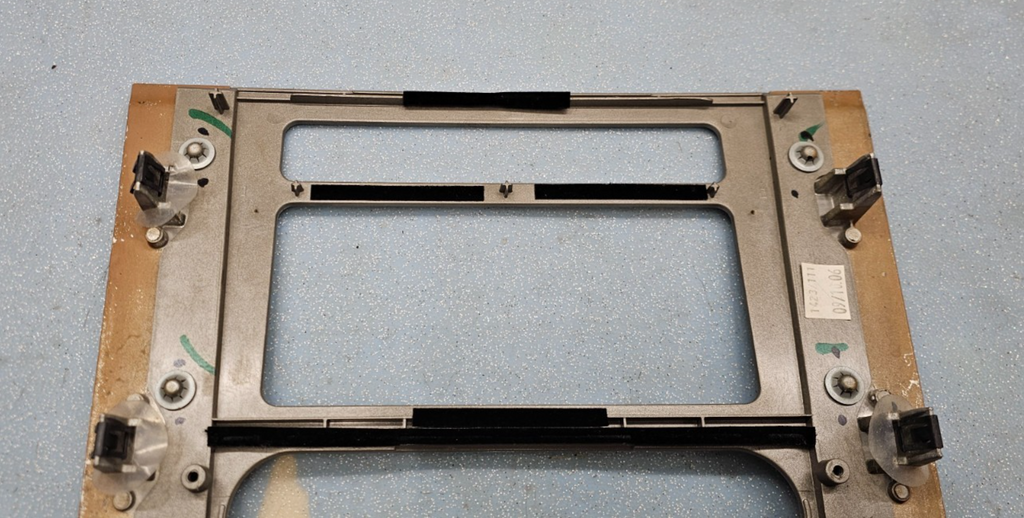 🔥07-10 Lincoln Navigator DASH AM FM RADIO DISPLAY BEZEL TRIM PANEL WOOD/SILVER