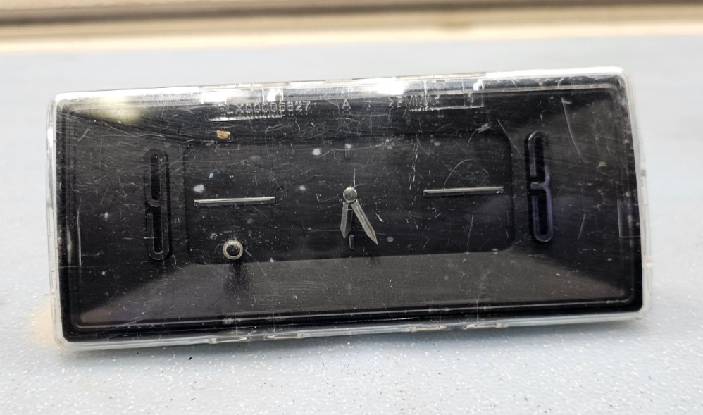 🔥2007-2014 Cadillac Escalade ESV EXT Front Center Dash Mounted Clock Black OEM