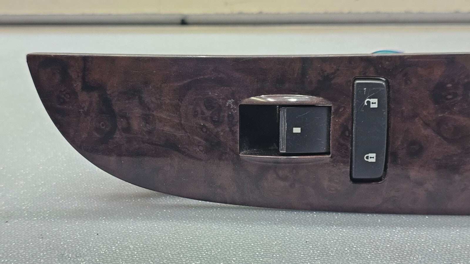 07-13 Escalade Front Right Passenger Power Window Door Switch Control Wood WS19