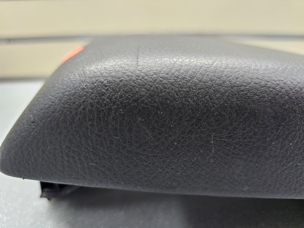 🔥10-13 Mazda 3 Center Console Armrest Lid Leather Cover Top Pad Assembly Black