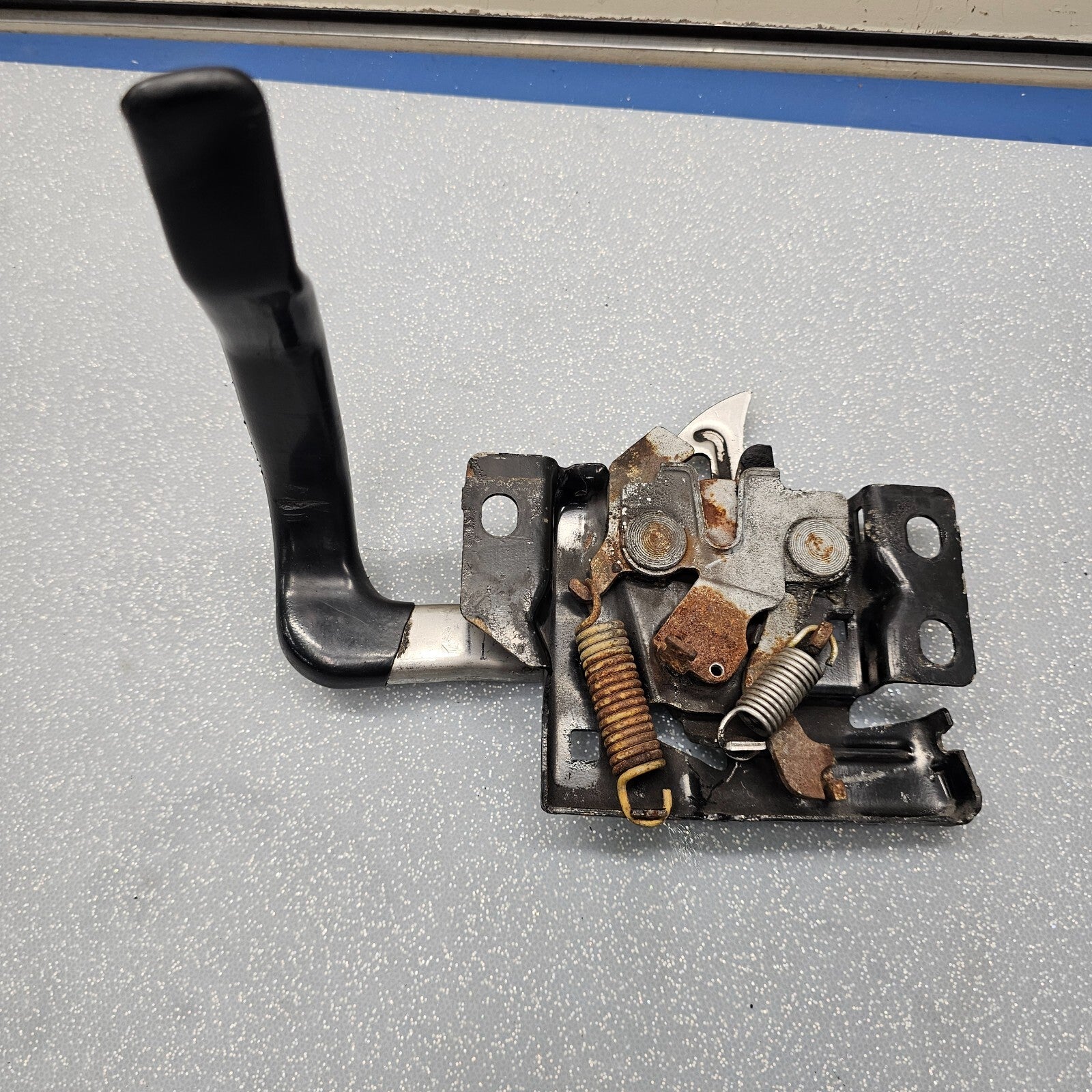 🔥2001- 2006 ACURA MDX Hood Lock Latch Actuator (NO WIRE)  #A-70N